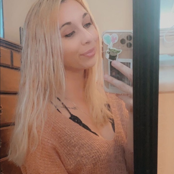 Meet your Posher, Arial - Picture 1 of 1